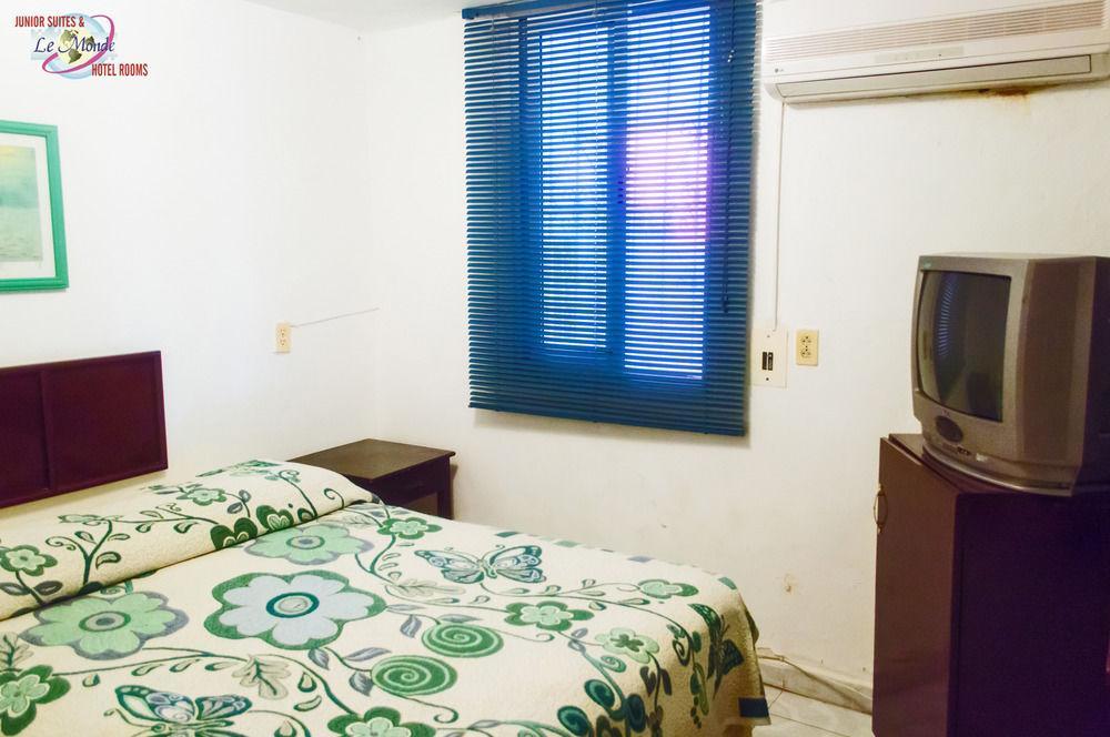 Hotel Suites Le Monde Cancún Kültér fotó
