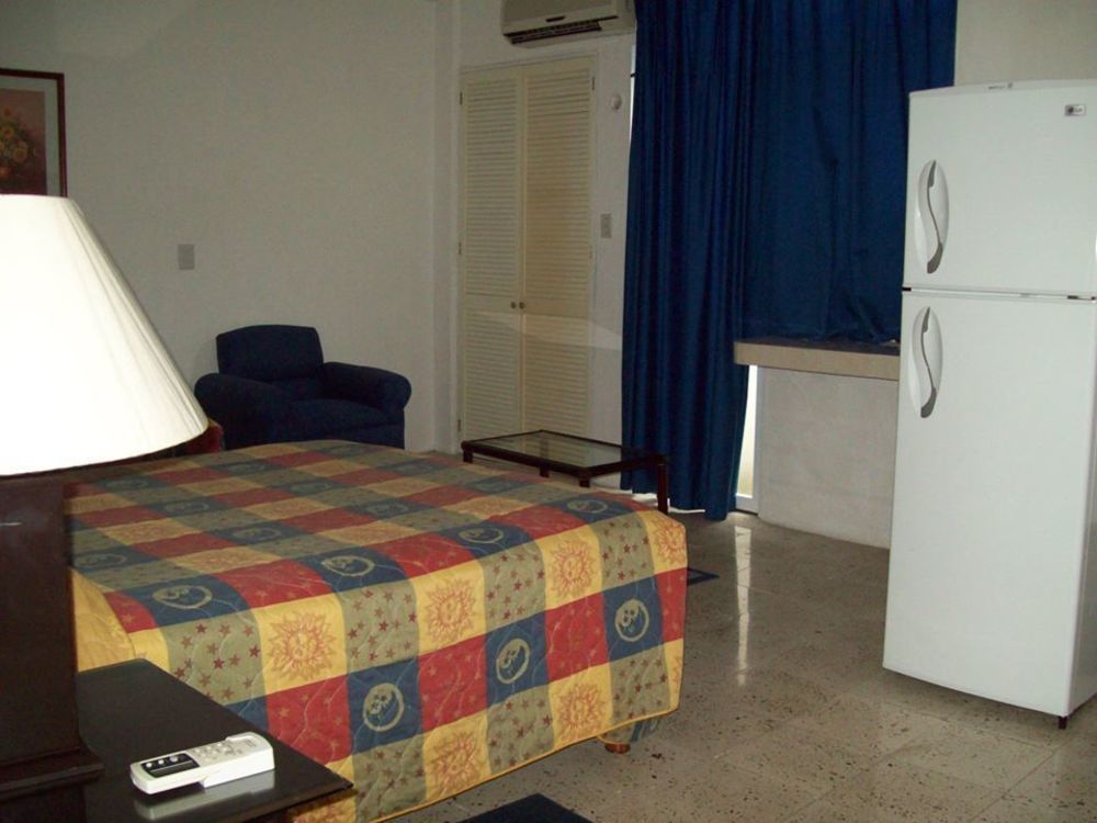 Hotel Suites Le Monde Cancún Kültér fotó
