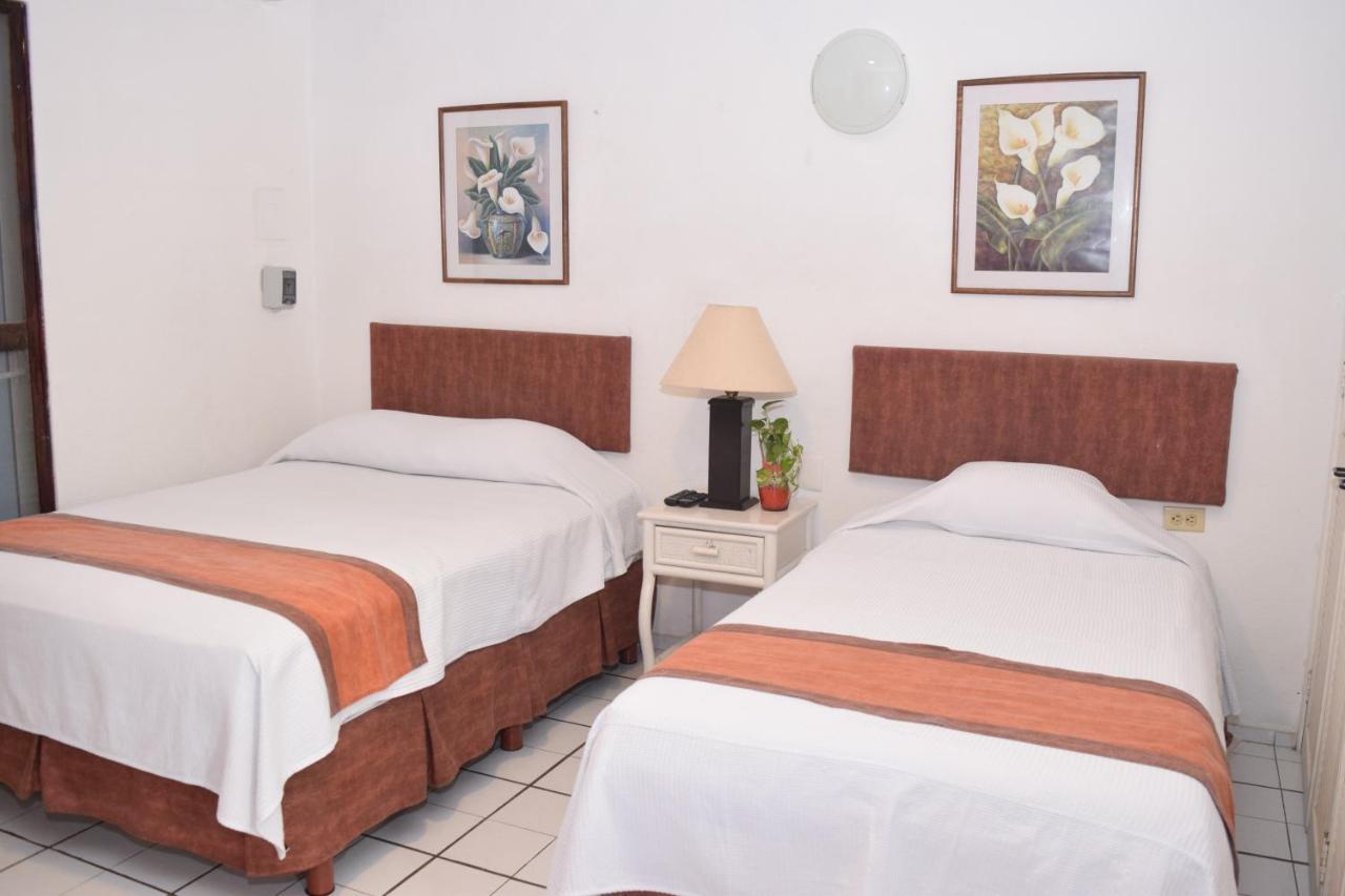 Hotel Suites Le Monde Cancún Kültér fotó