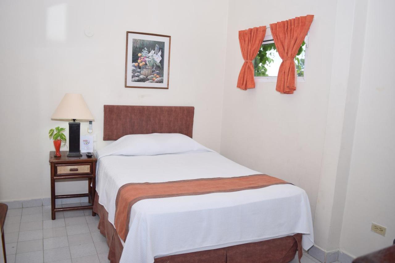 Hotel Suites Le Monde Cancún Kültér fotó