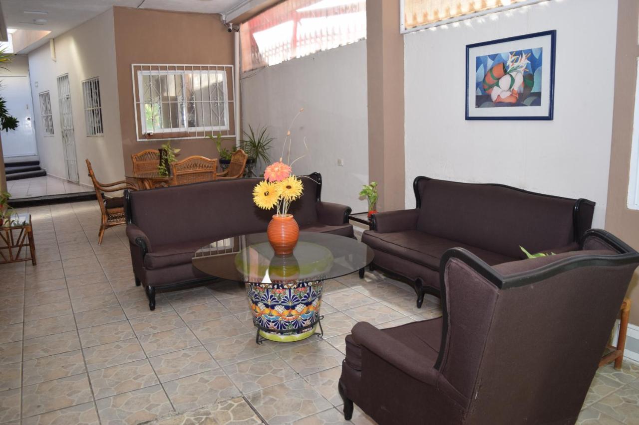 Hotel Suites Le Monde Cancún Kültér fotó