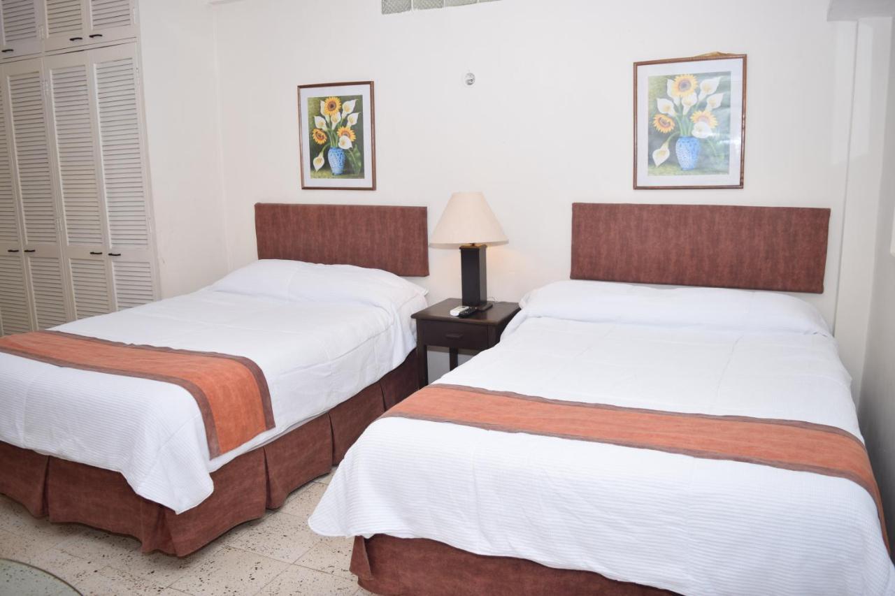 Hotel Suites Le Monde Cancún Kültér fotó